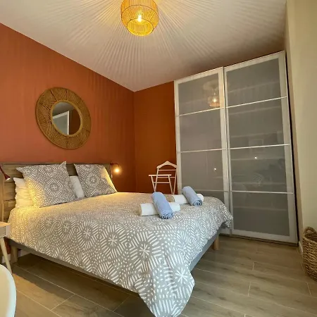 Superbe T3 Climatise - 62m2 - 4 Etoiles - Centre Historique Vue Port De Plaisance - Wifi - 5e Avec Ascenseur