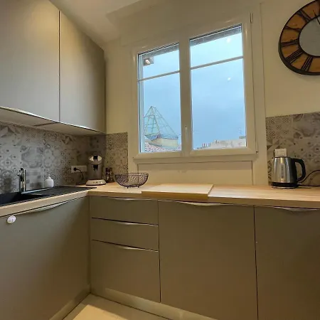 Superbe T3 Climatise - Centre Historique - Vue Port De Plaisance - Balcon - Wifi - 5e Avec Ascenseur דירה טולון