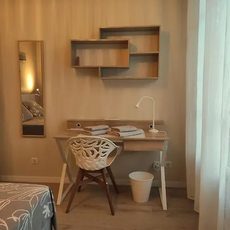 Superbe T3 Climatise - Centre Historique - Vue Port De Plaisance - Balcon - Wifi - 5e Avec Ascenseur דירה טולון