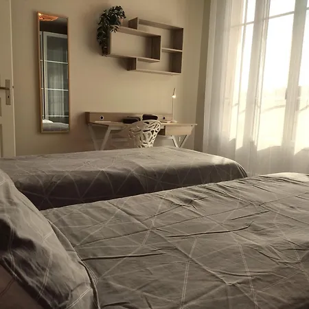 Superbe T3 Climatise - Centre Historique - Vue Port De Plaisance - Balcon - Wifi - 5e Avec Ascenseur טולון