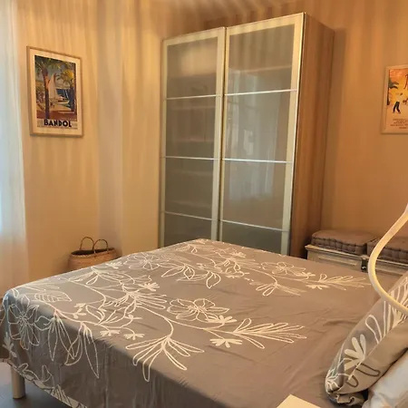 Superbe T3 Climatise - Centre Historique - Vue Port De Plaisance - Balcon - Wifi - 5e Avec Ascenseur דירה