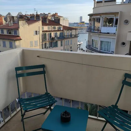 דירה Superbe T3 Climatise - Centre Historique - Vue Port De Plaisance - Balcon - Wifi - 5e Avec Ascenseur טולון